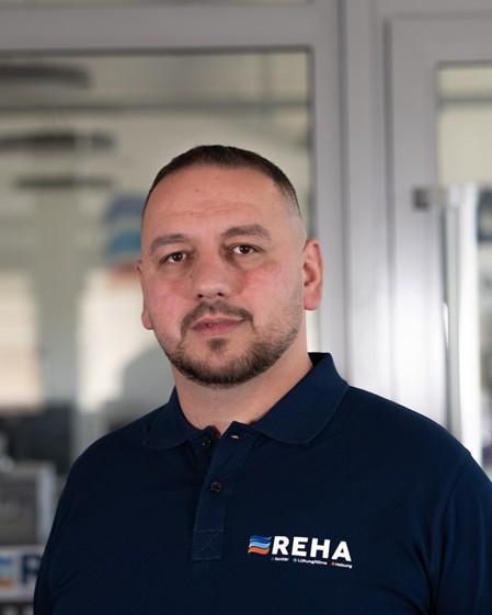 Lavderim Vinca, Bauleitender Sanitärinstallateur
